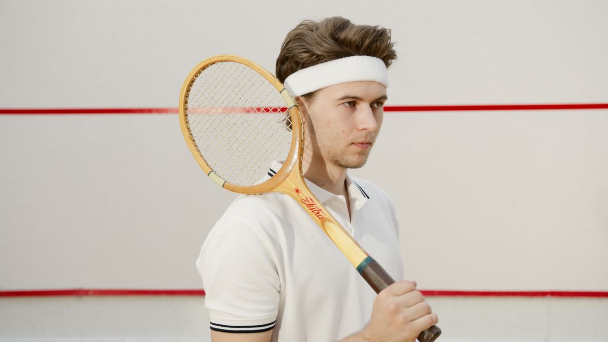 Lacoste et le Rolex Paris Masters 2026 : une collection monochrome entre court et ville